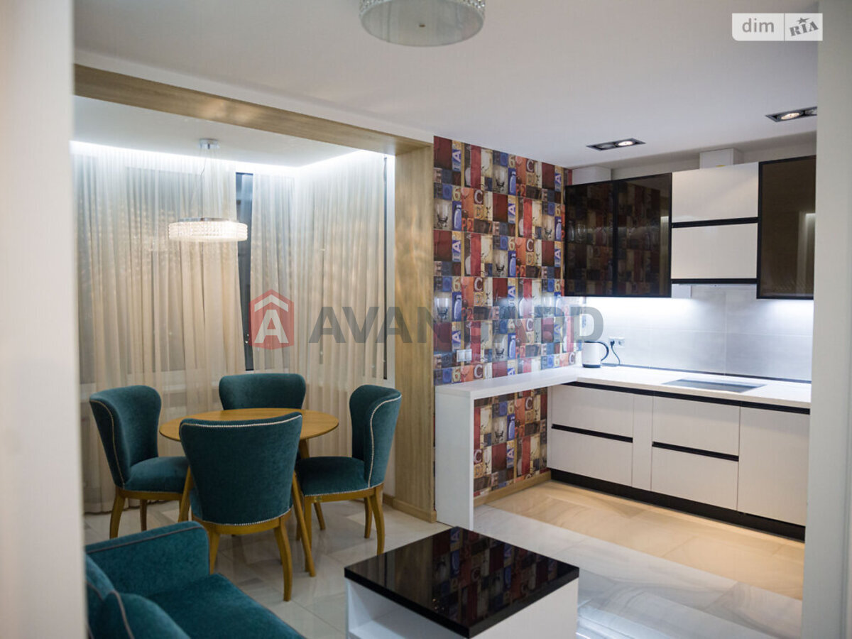 1 ����. ��������, 46/20/14 ��. �., 15/16 ���� ���� 5