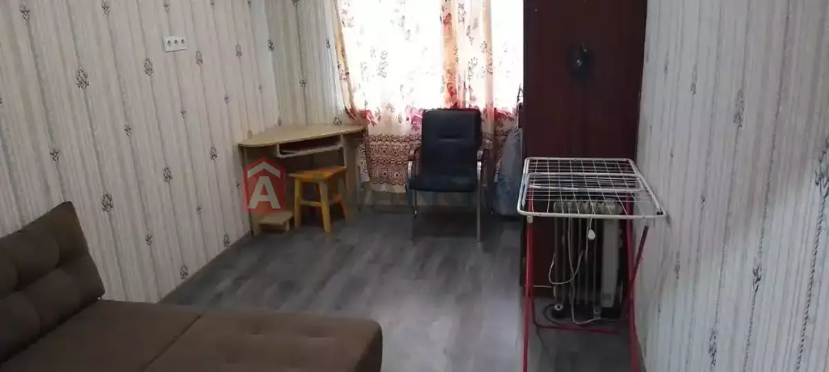 1 ����. ��������, 23/14/5 ��. �., 1/4 ���� ���� 10