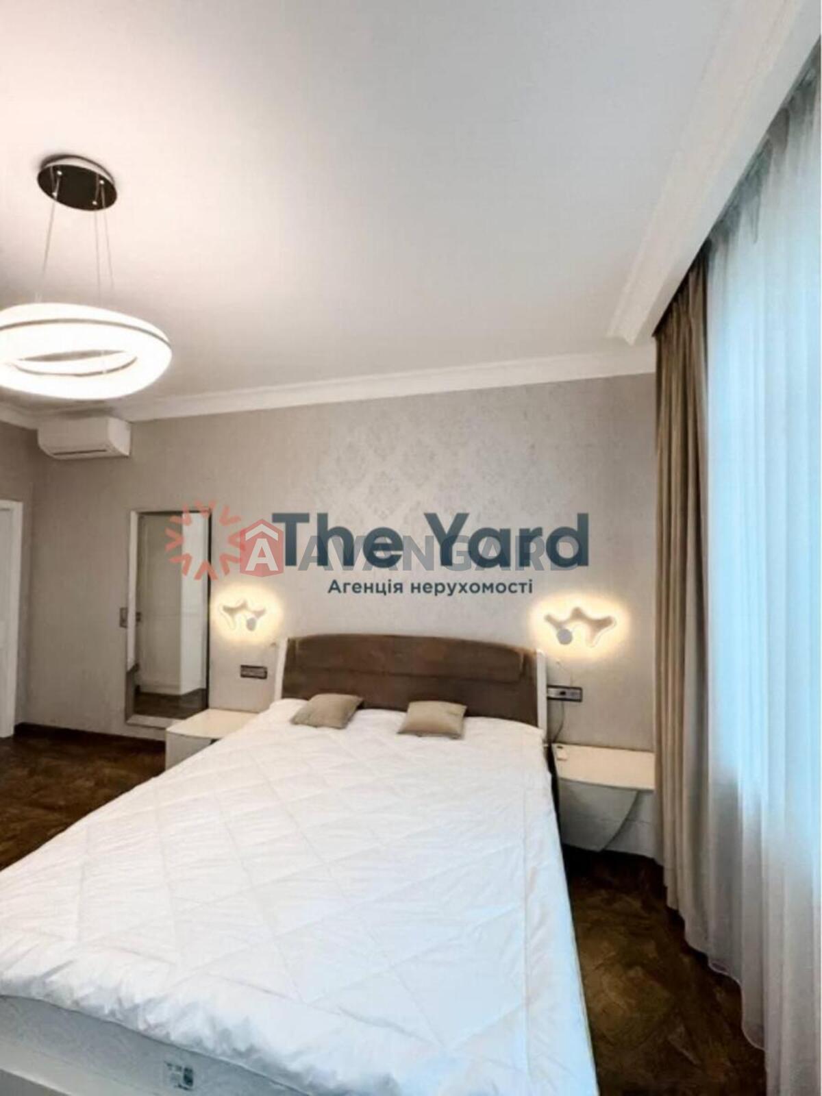 2 ��. ��������, 118/63/28 ��. �., 15/29 ������ ���� 4