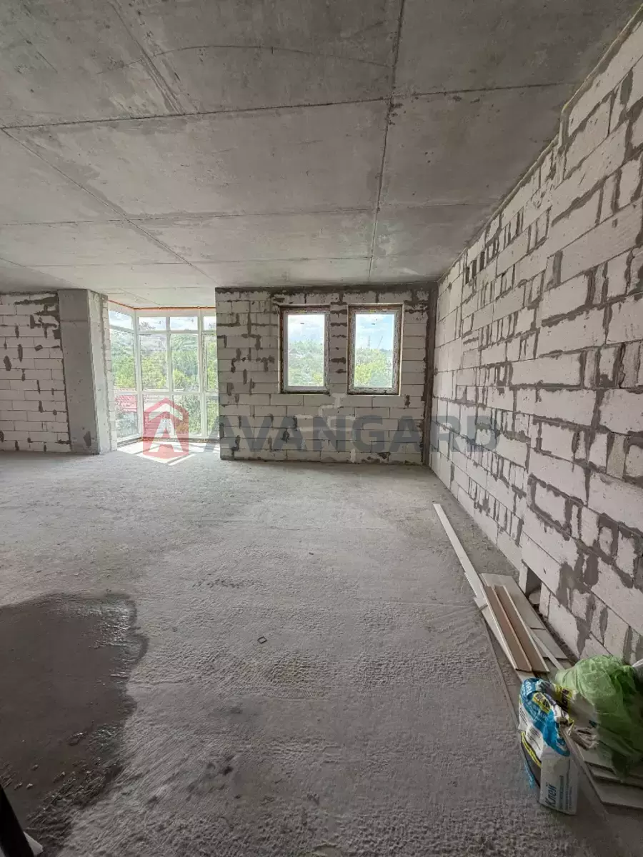 1 ��. ��������, 60/-/- ��. �., 3/5 ������ ���� 5