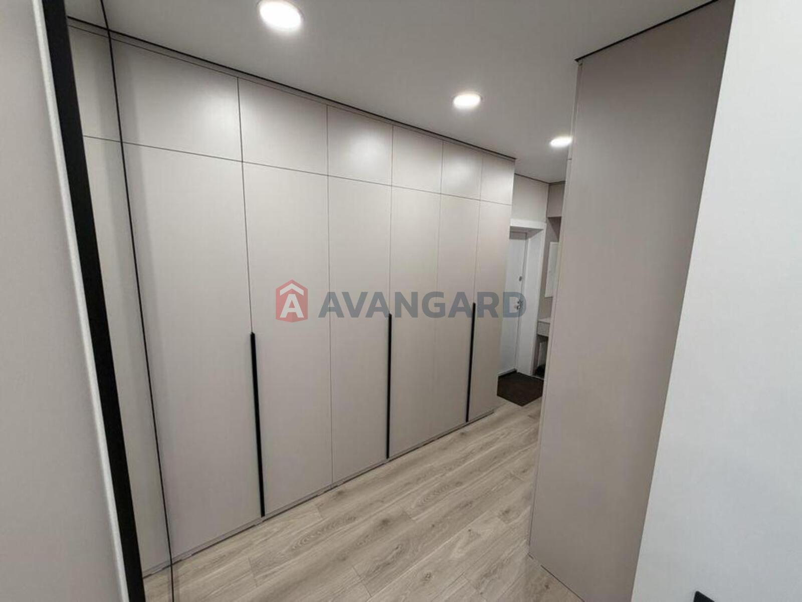 2 ��. ��������, 71/-/21 ��. �., 3/25 ������ ���� 14