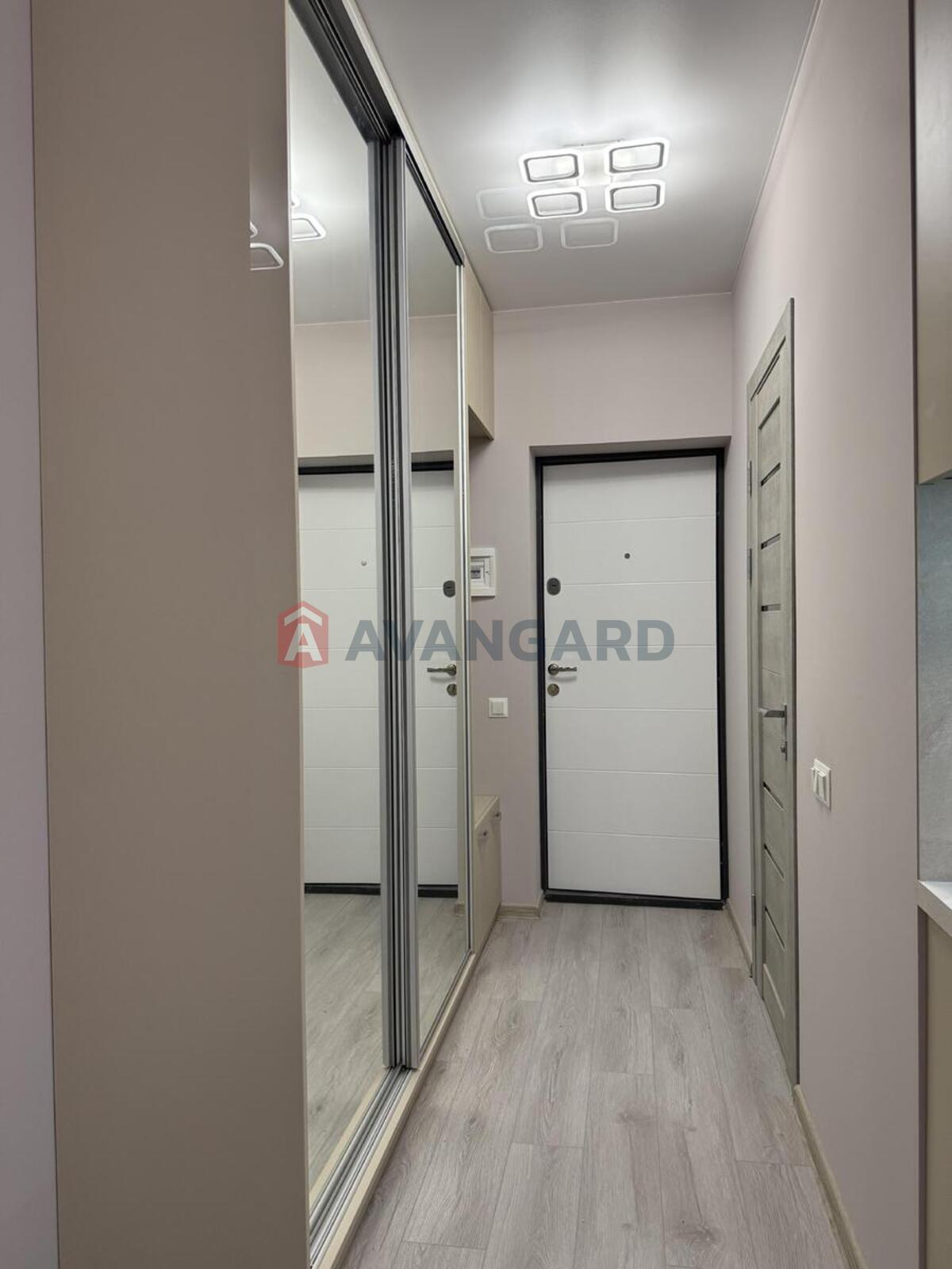 1 ��. ��������, 32/14/6 ��. �., 2/4 ������ ���� 5