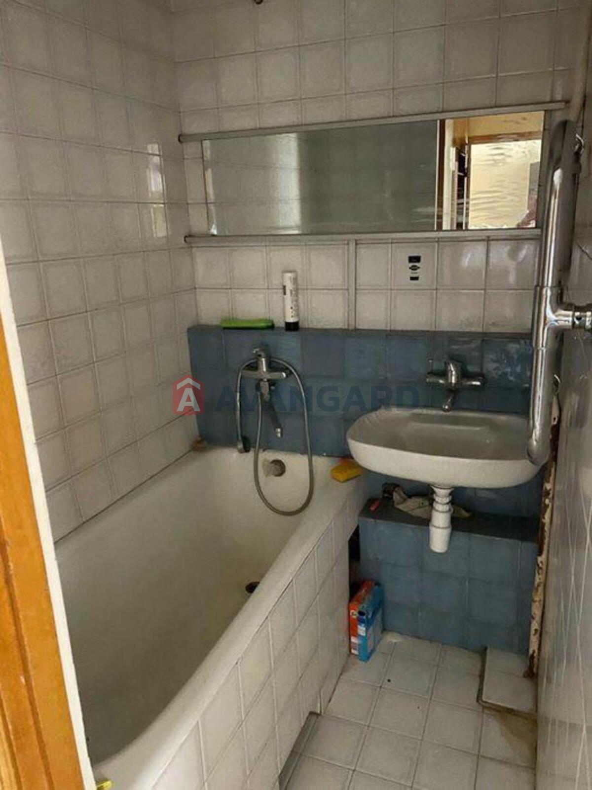 2 ��. ��������, 48/-/6 ��. �., 8/9 ������ ���� 11