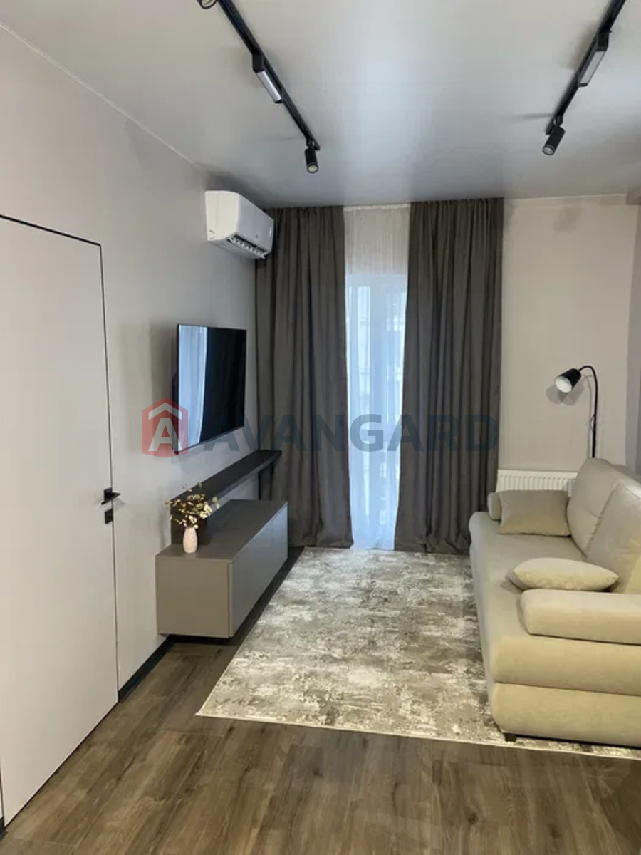 1 . , 41/-/20 . ., 10/21   1