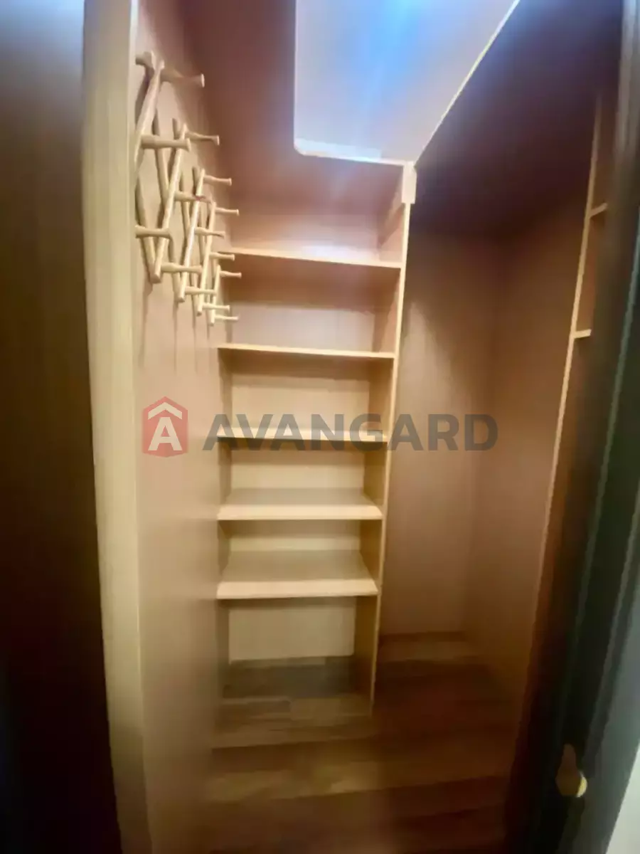 3 ����. ��������, 65/-/8 ��. �., 3/9 ���� ���� 7