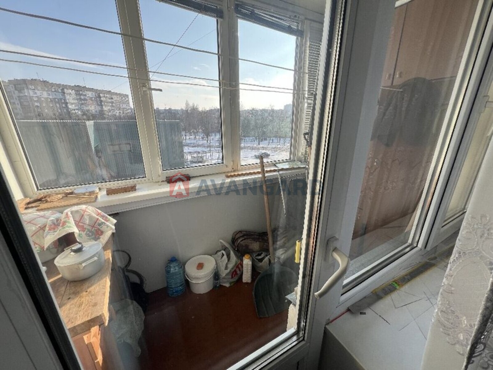 2 ��. ��������, 51/-/8 ��. �., 3/9 ������ ���� 8