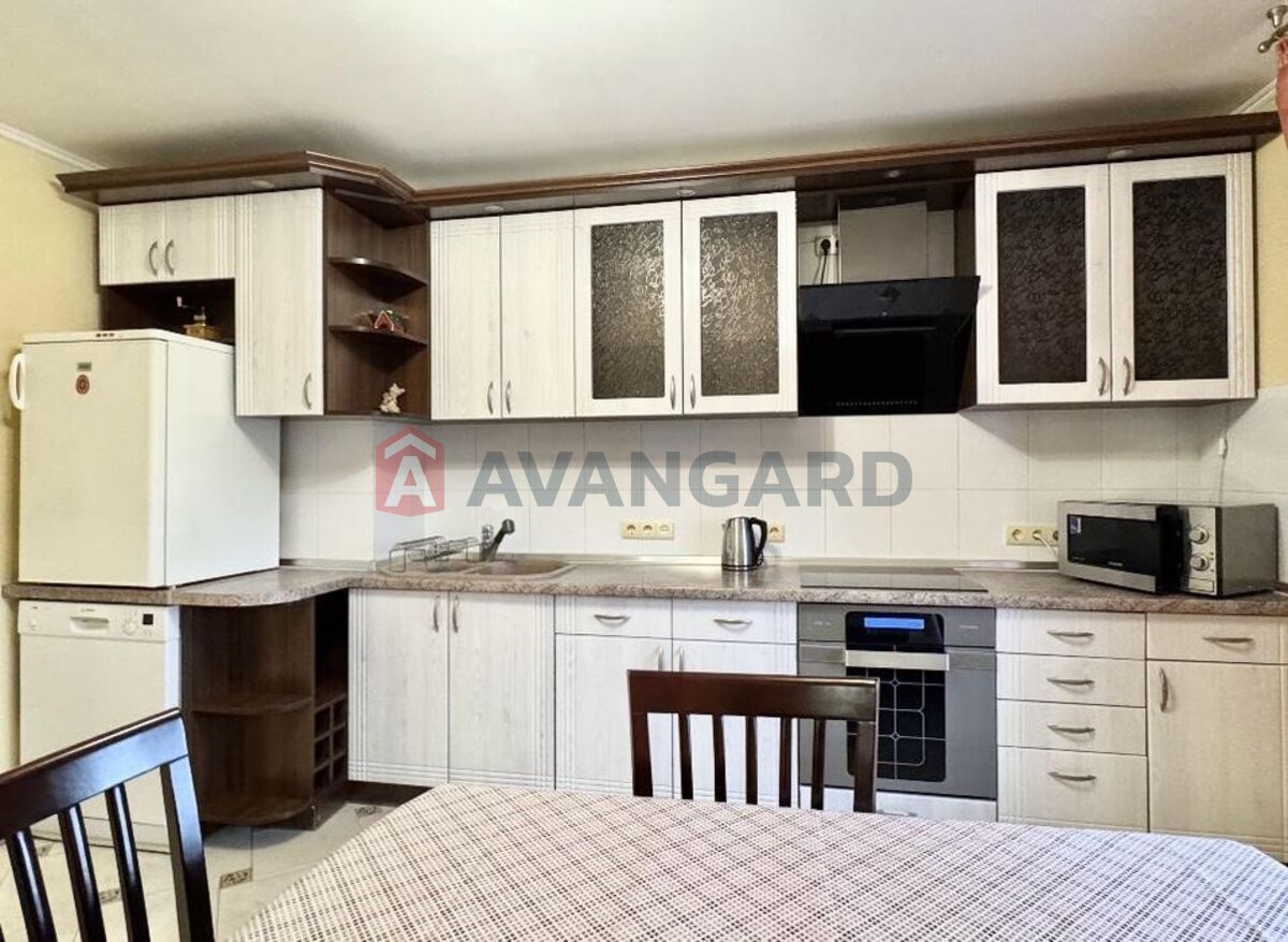 3 ��. ��������, 79/-/14 ��. �., 6/25 ������ ���� 3