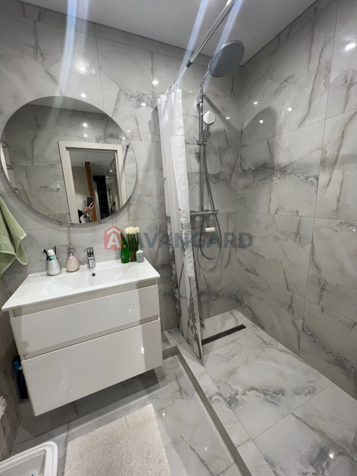 3 ��. ��������, 68/43/7 ��. �., 5/9 ������ ���� 6