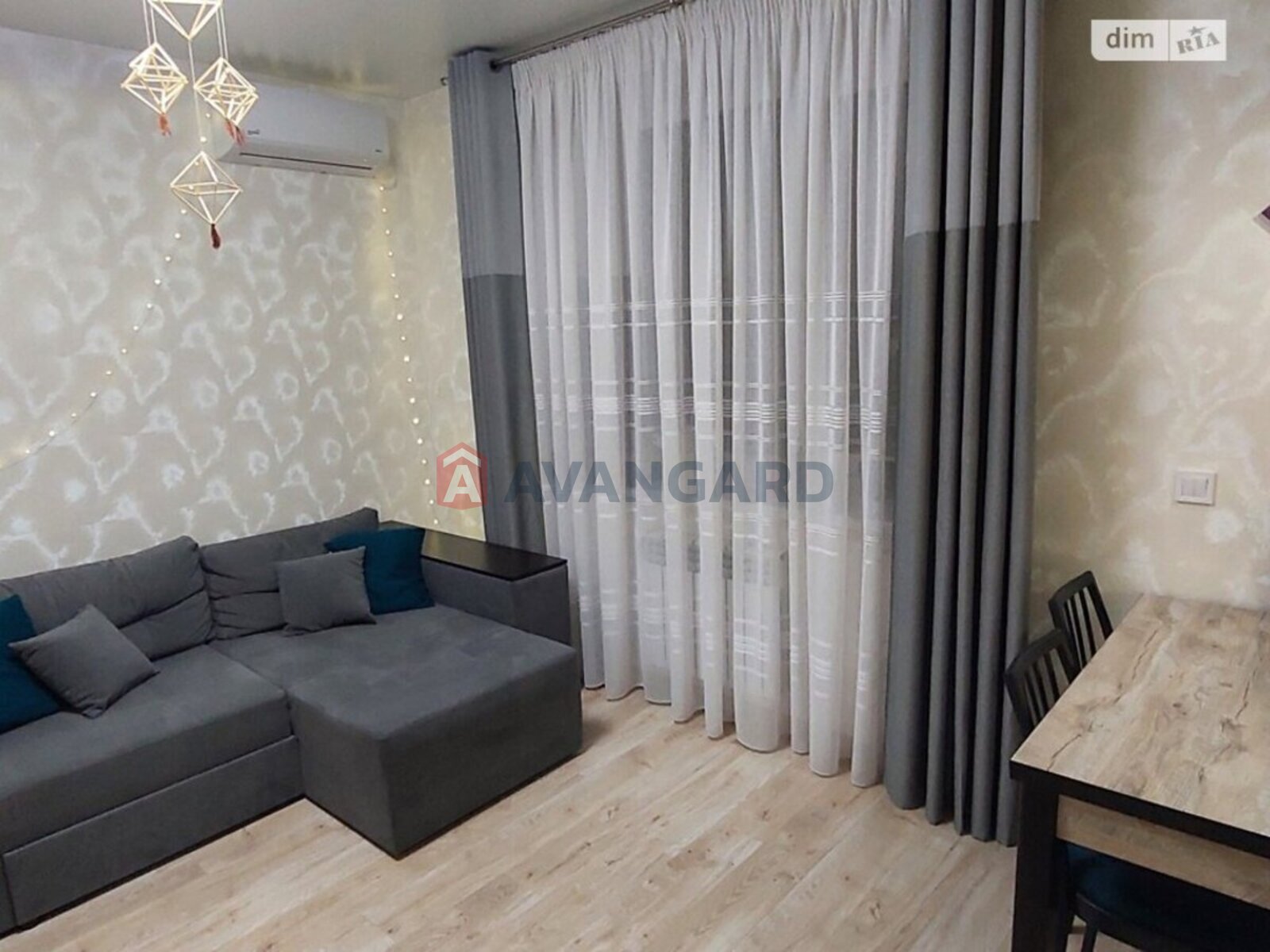 2 . , 57/20/23 . ., 6/6   8