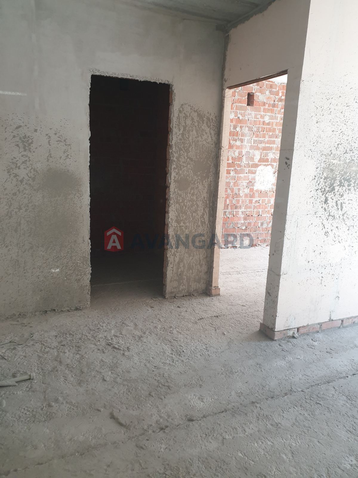 1 ��. ��������, 44,5/-/22,5 ��. �., 6/10 ������ ���� 2