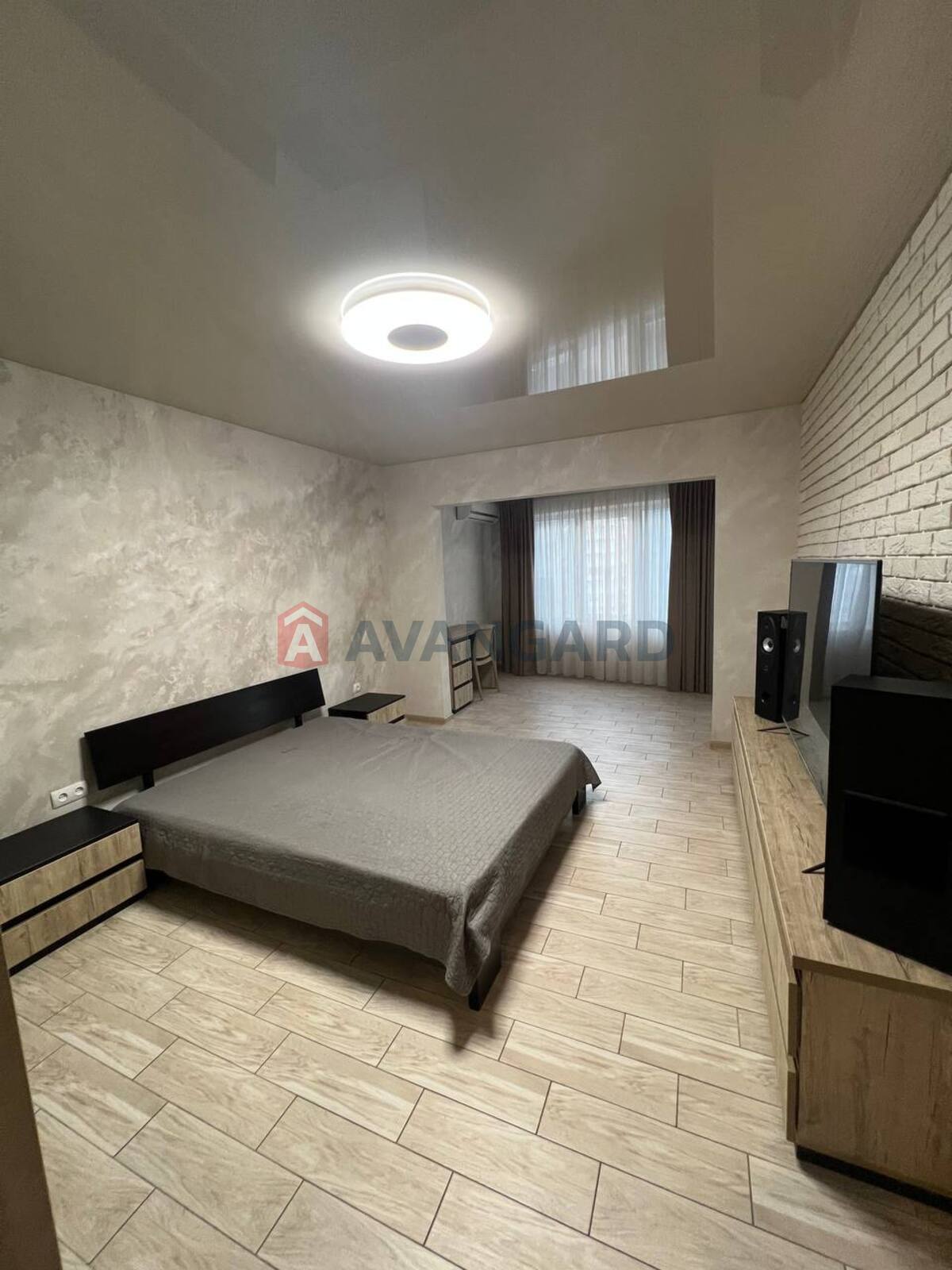 2 ��. ��������, 75/-/23 ��. �., 7/10 ������ ���� 1