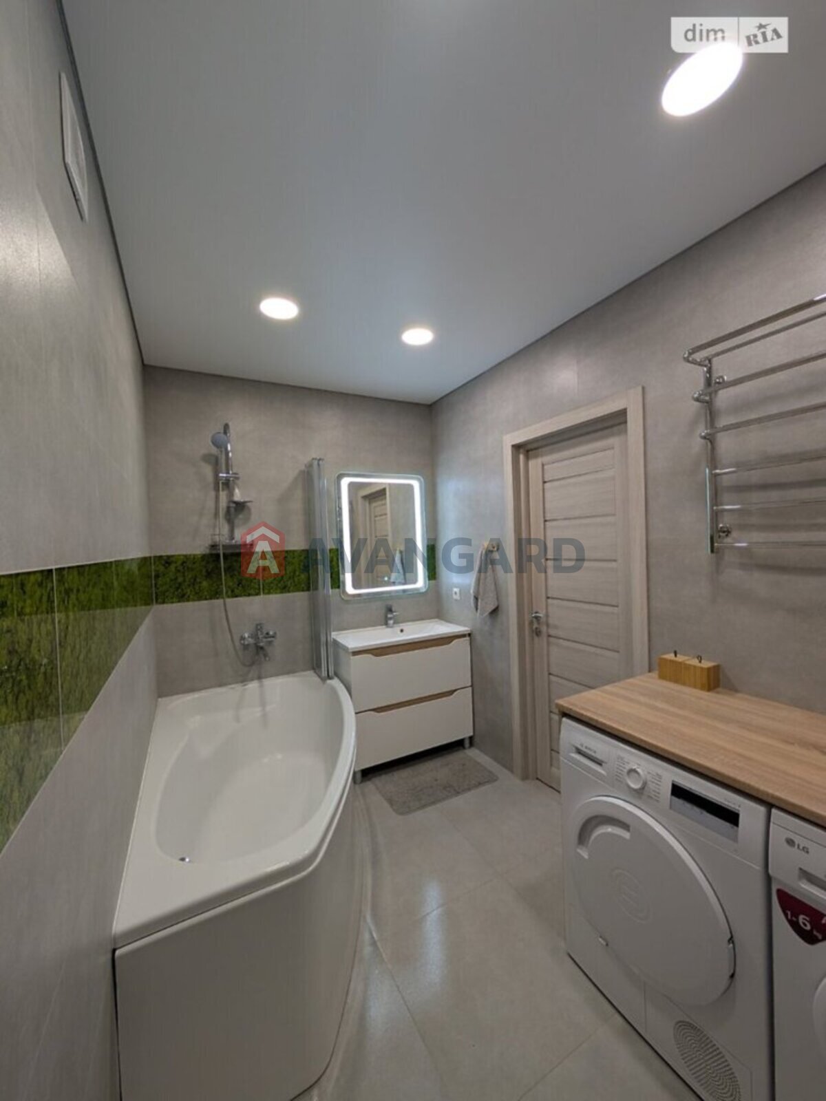 2 ����. ��������, 80/-/20 ��. �., 4/10 ���� ���� 14