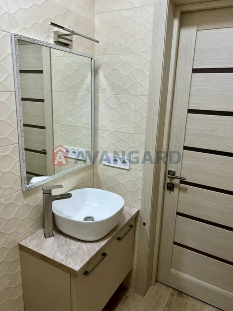 2 . , 84/-/25 . ., 22/22   6