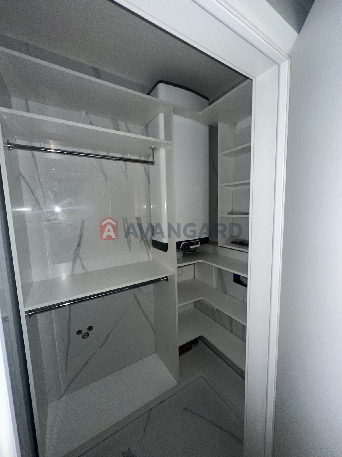 2 ��. ��������, 62/-/21 ��. �., 19/25 ������ ���� 12