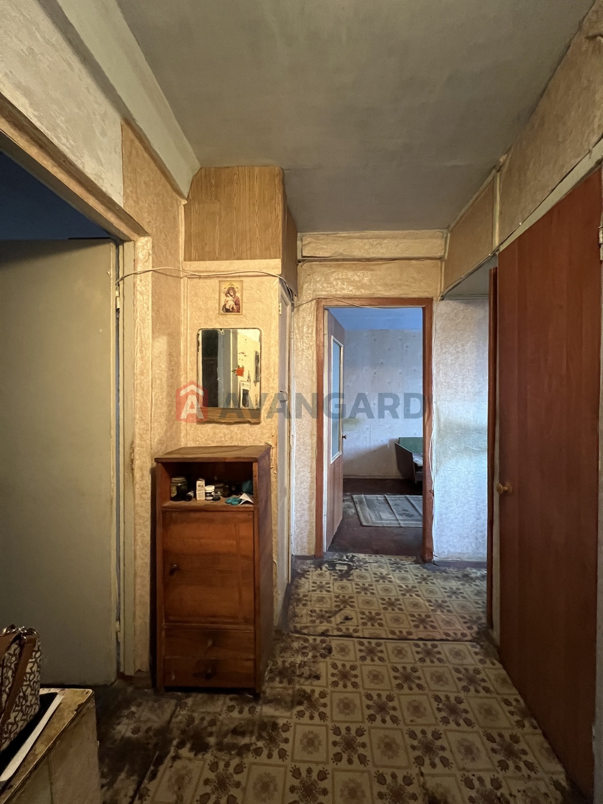 3 ����. ��������, 55/37/6 ��. �., 4/5 ���� ���� 11