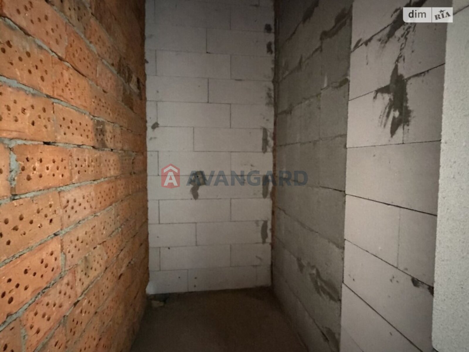 2 ��. ��������, 68/-/- ��. �., 5/10 ������ ���� 7