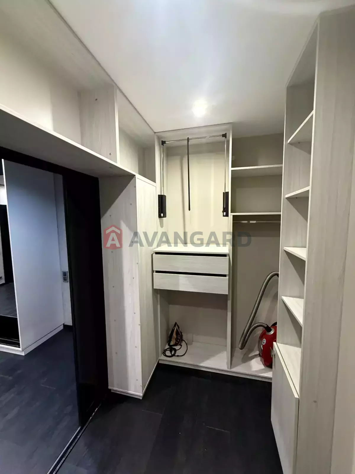 3 ��. ��������, 94/78/14 ��. �., 10/24 ������ ���� 10