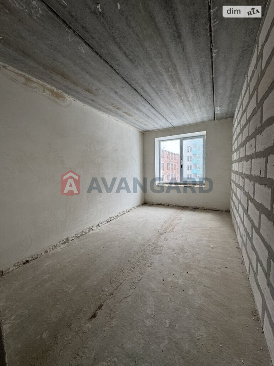 2 ��. ��������, 46/25/10 ��. �., 3/10 ������ ���� 7