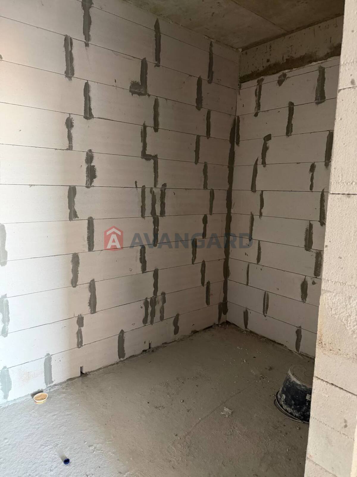 2 ��. ��������, 81,17/30,81/13 ��. �., 6/9 ������ ���� 7