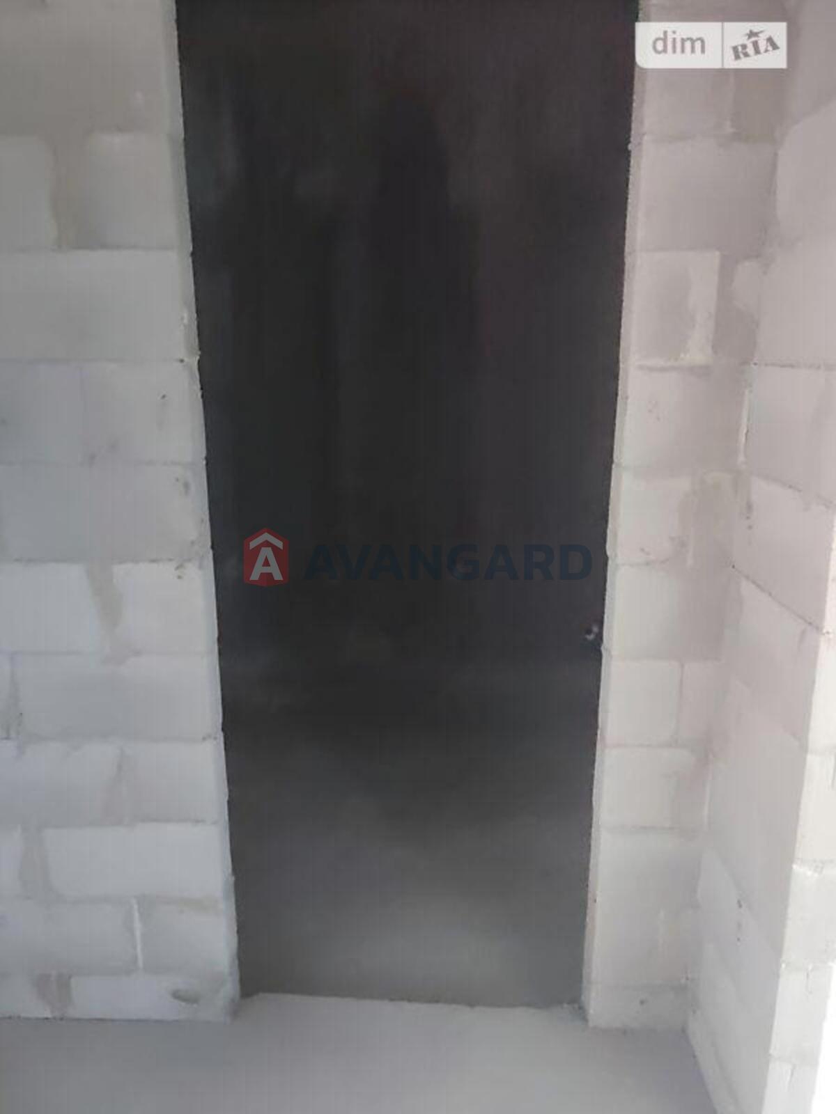 2 ��. ��������, 67/34/11 ��. �., 9/10 ������ ���� 4