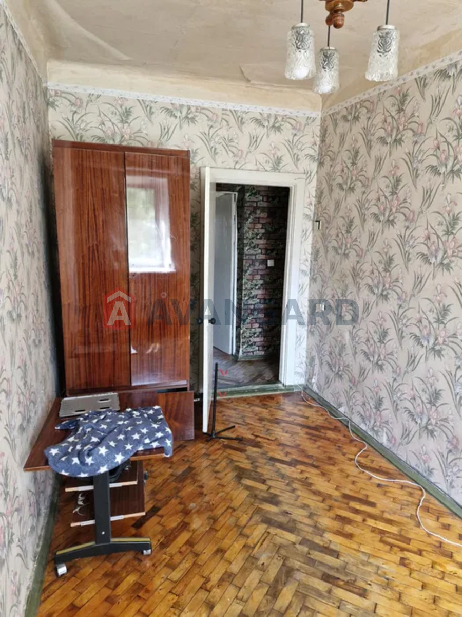 3 ��. ��������, 57/40/6 ��. �., 5/5 ������ ���� 2