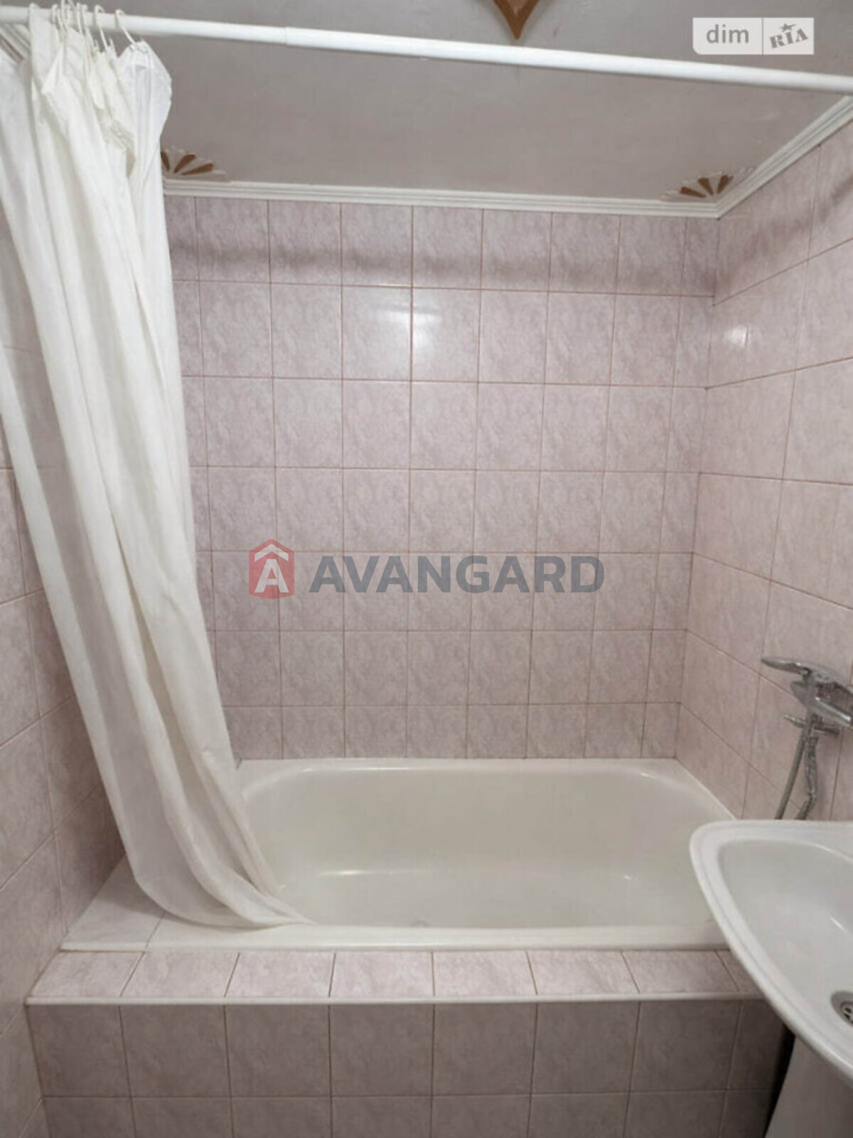 1 ��. ��������, 39/37/8 ��. �., 8/9 ������ ���� 7