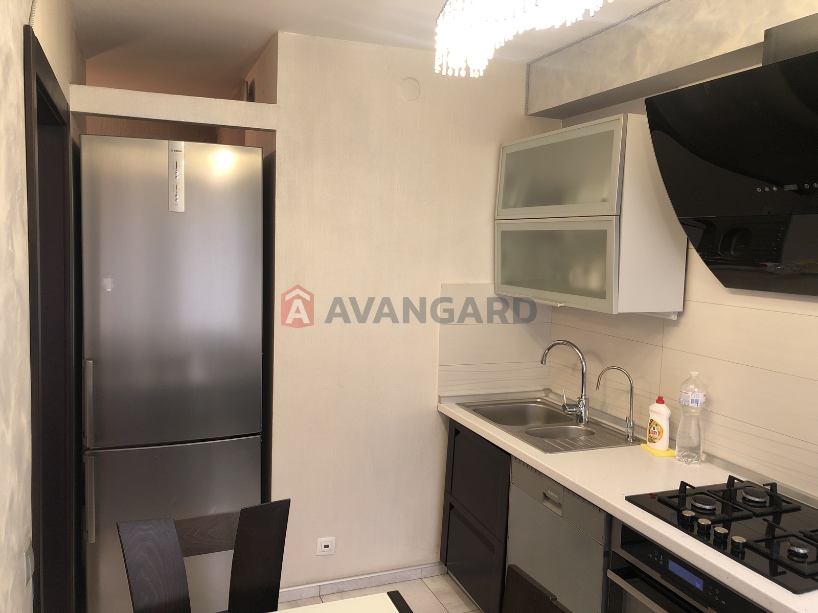 3 . , 64/-/8,5 . ., 6/9   3