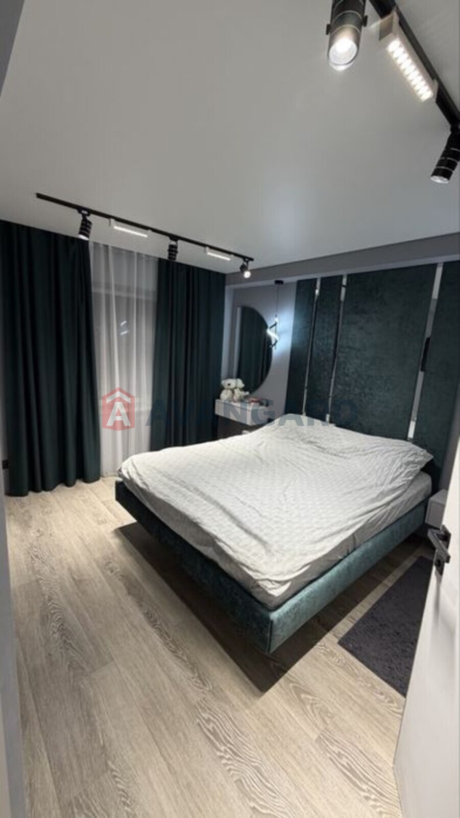 2 ��. ��������, 43/-/6 ��. �., 2/5 ������ ���� 11