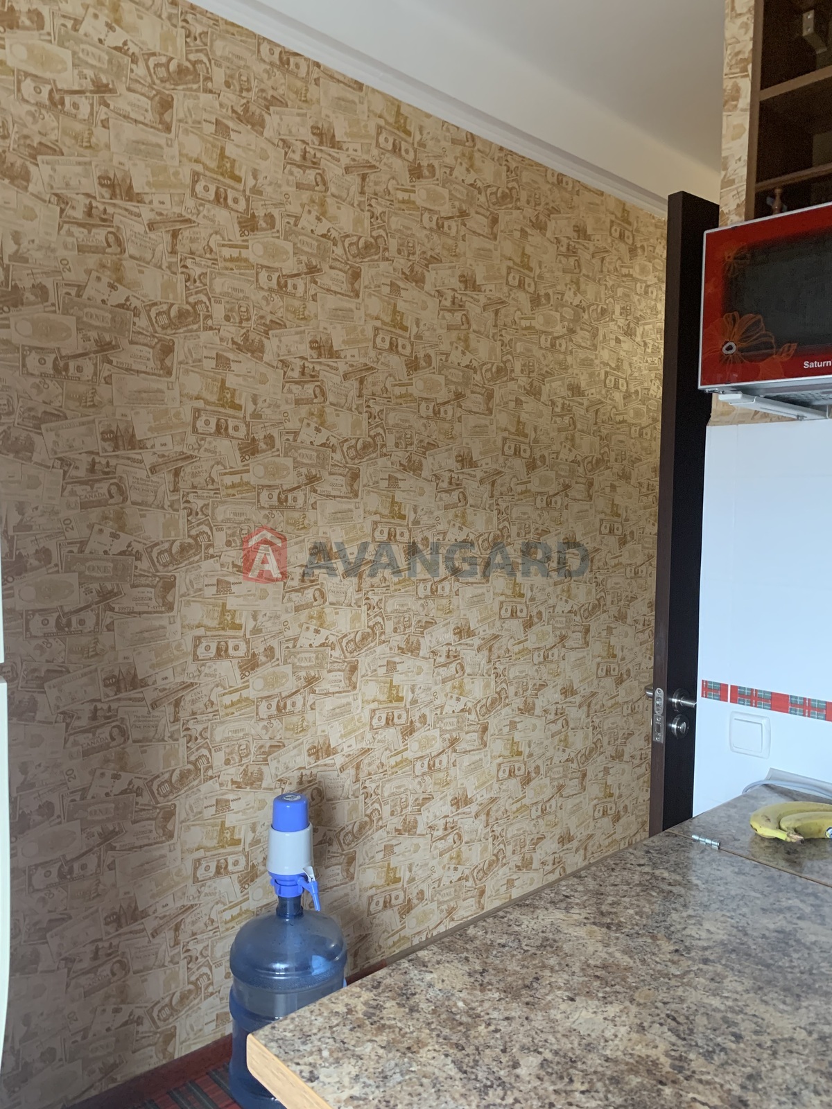 1 ����. ��������, 35/20/7 ��. �., 10/10 ���� ���� 9