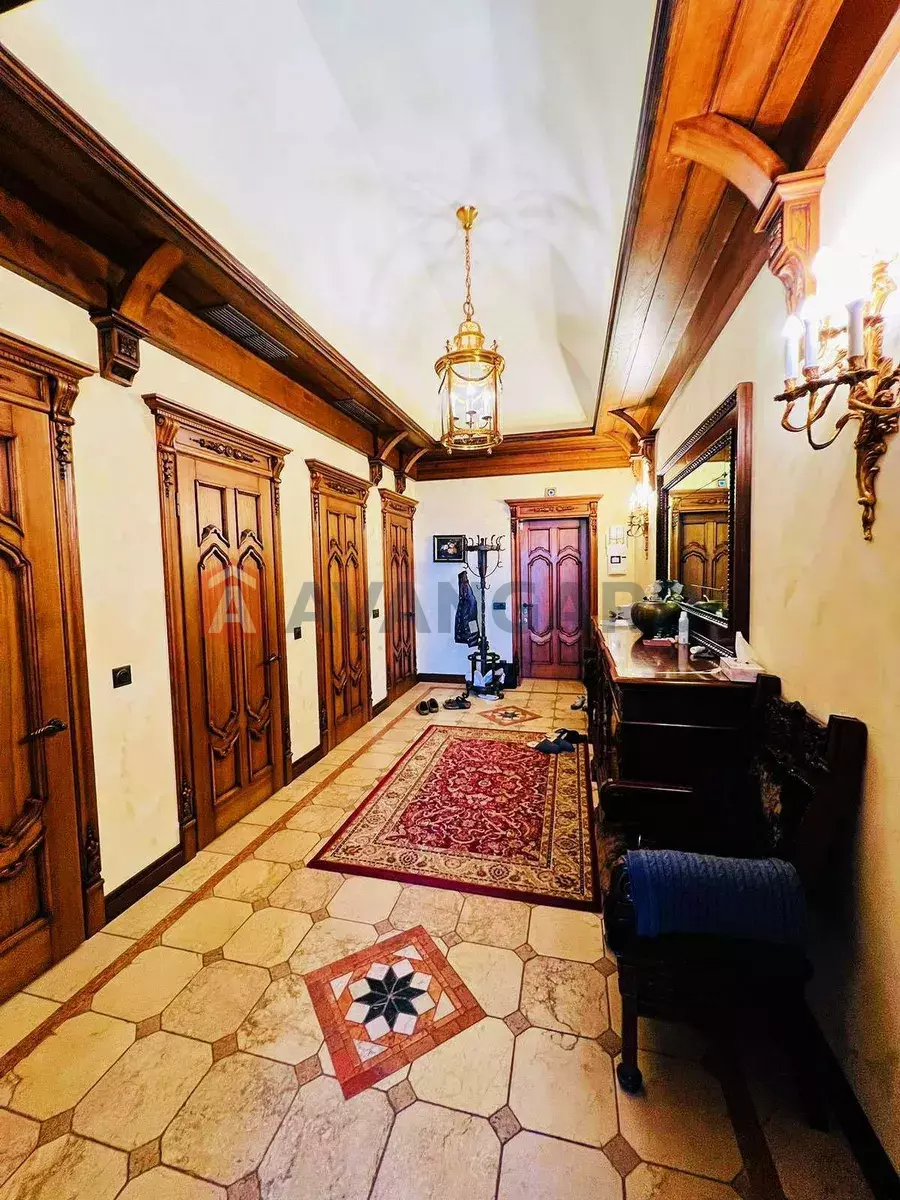 4 ��. ��������, 300/-/25 ��. �., 7/7 ������ ���� 8