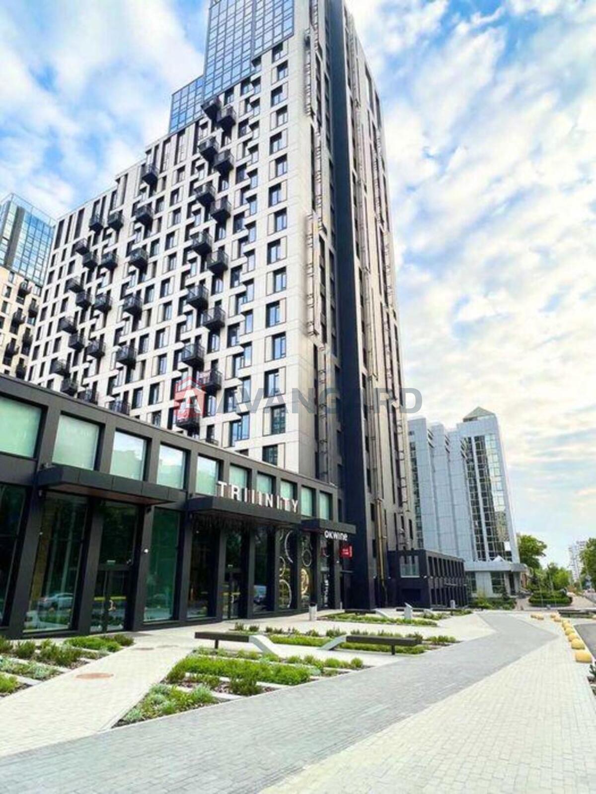 3 ��. ��������, 88/-/32 ��. �., 10/25 ������ ���� 17