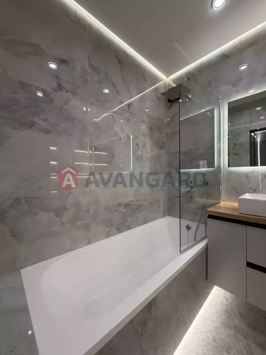 1 ��. ��������, 44/17/15 ��. �., 5/10 ������ ���� 27