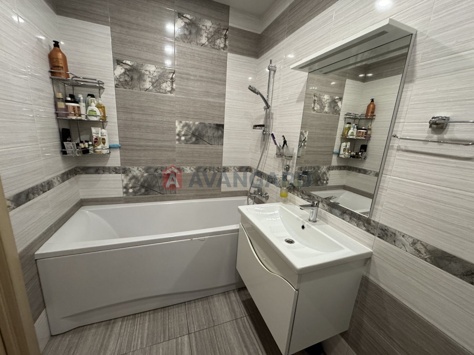 2 ����. ��������, 55,2/32,7/9 ��. �., 4/5 ���� ���� 7