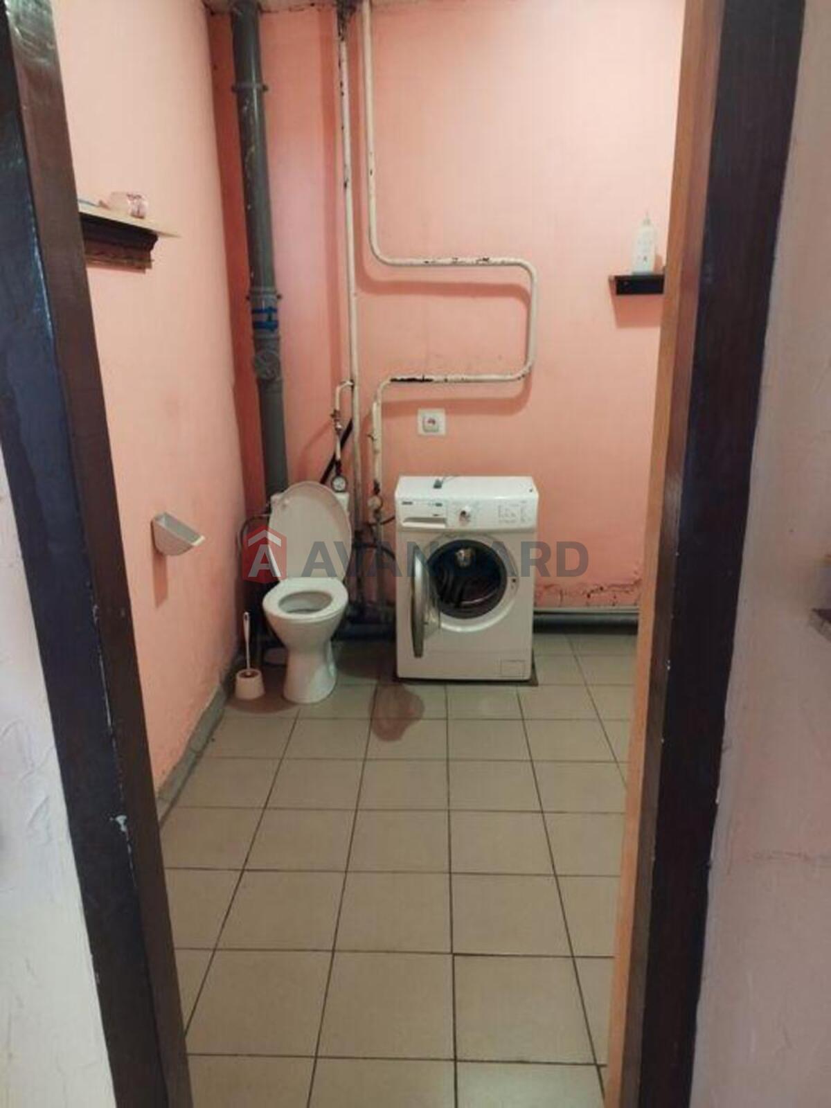 3 ����. ��������, 122/-/15 ��. �., 16/16 ���� ���� 11