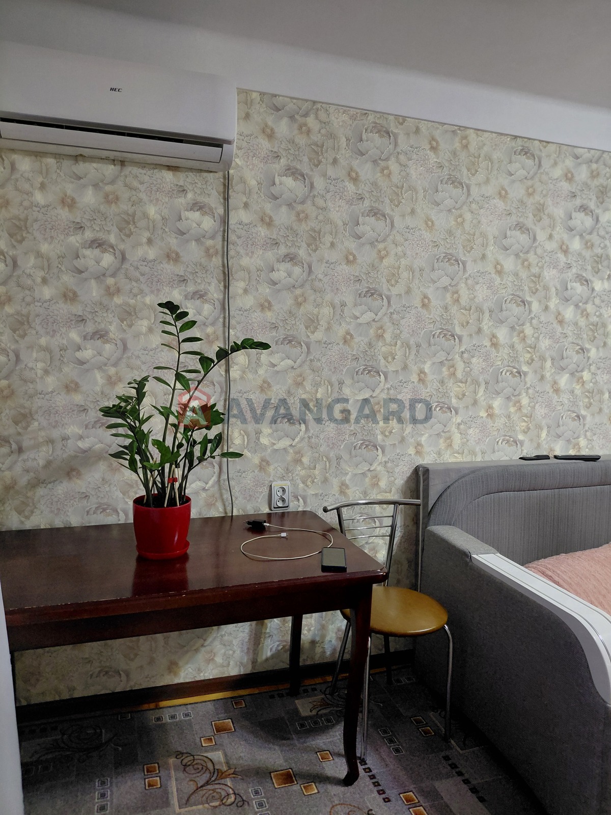 1 . , 37/-/7 . ., 1/9   6