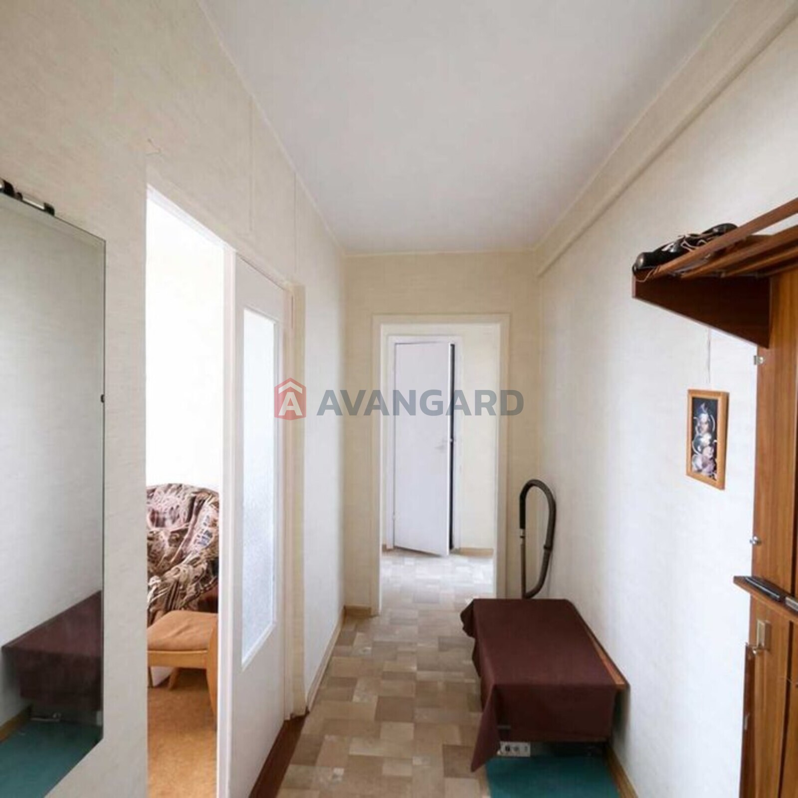 3 ����. ��������, 67/-/7 ��. �., 9/9 ���� ���� 13