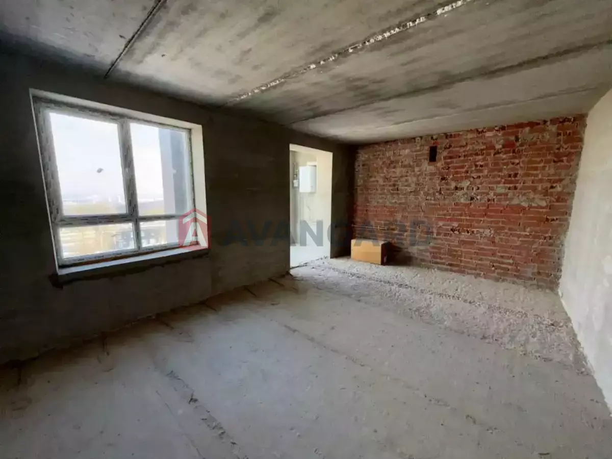 2 ��. ��������, 71/-/- ��. �., 10/10 ������ ���� 11