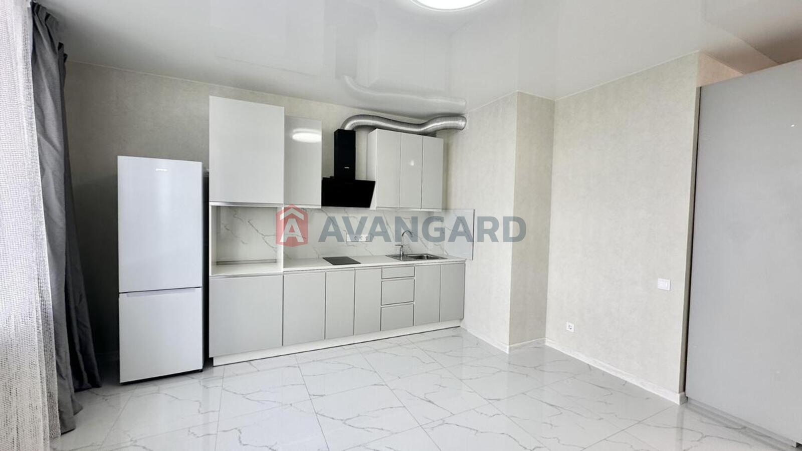 1 ��. ��������, 42/16/17 ��. �., 20/26 ������ ���� 4