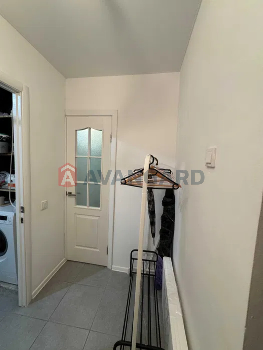 1 . , 30/-/7 . ., 6/9   15