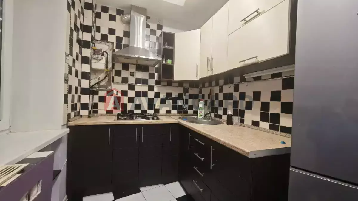 3 ����. ��������, 56/-/- ��. �., 3/5 ���� ���� 11