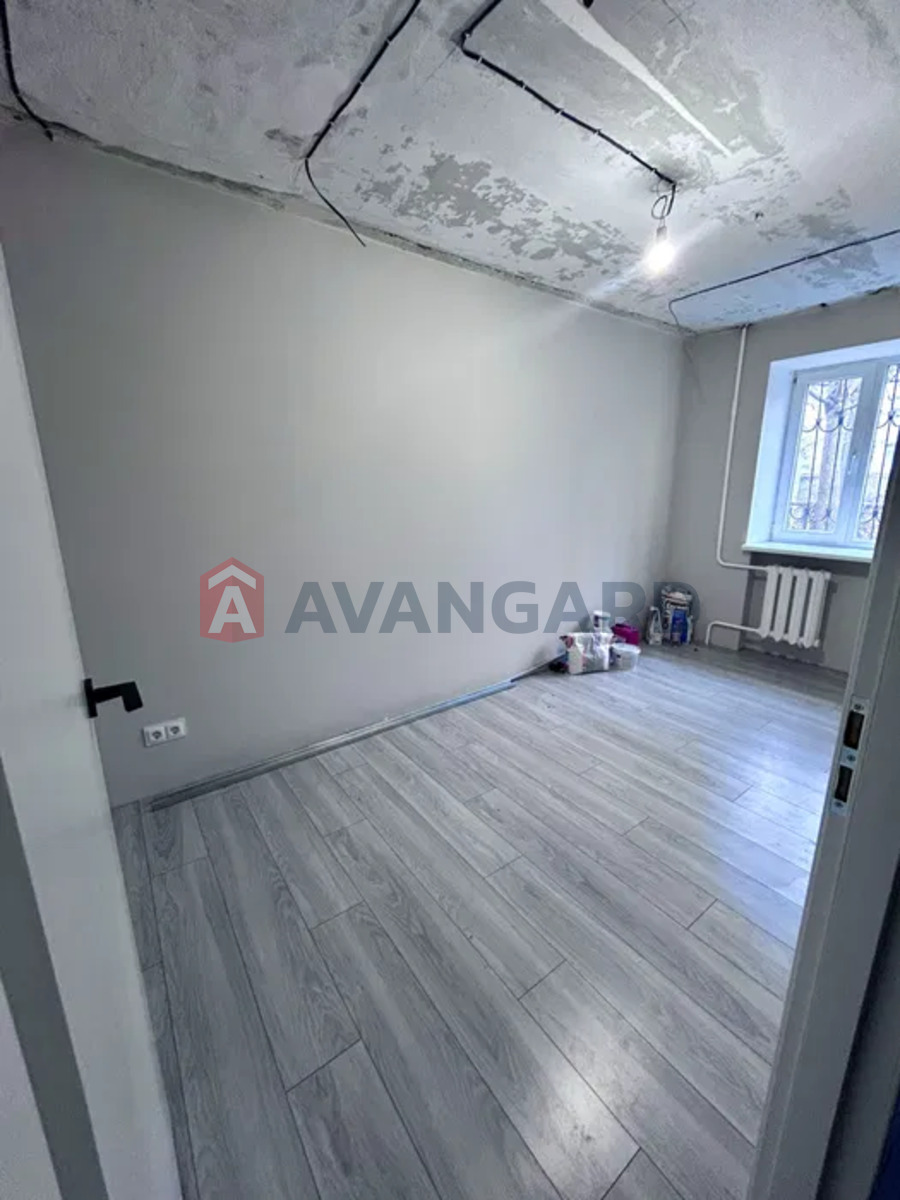 2 ��. ��������, 42/-/6 ��. �., 1/5 ������ ���� 16