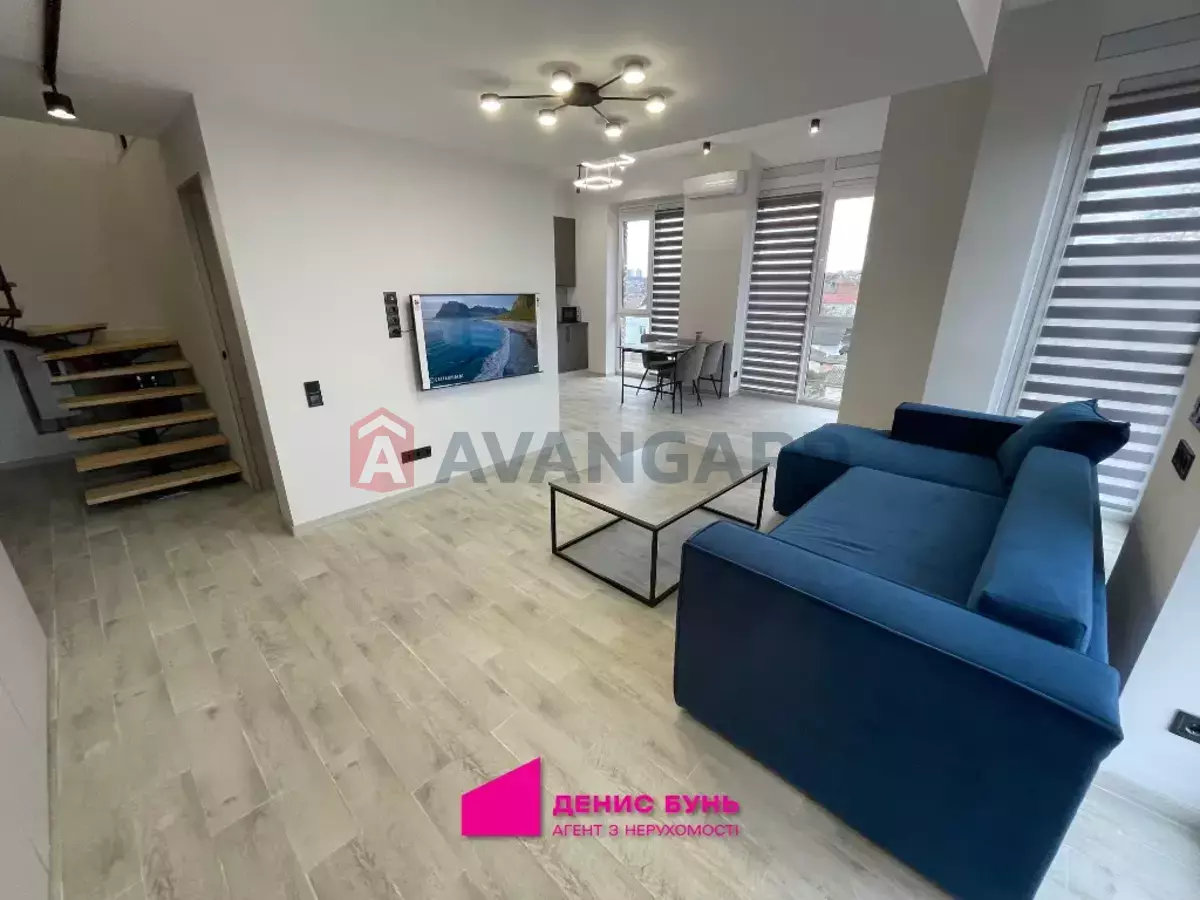 1 ��. ��������, 63/-/- ��. �., 5/5 ������ ���� 7