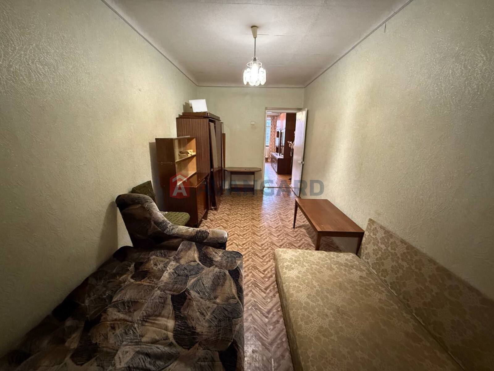 3 ����. ��������, 59/43/6 ��. �., 1/5 ���� ���� 1