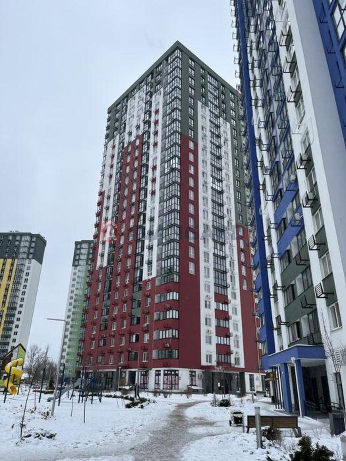 3 ��. ��������, 96/-/16 ��. �., 12/24 ������ ���� 2