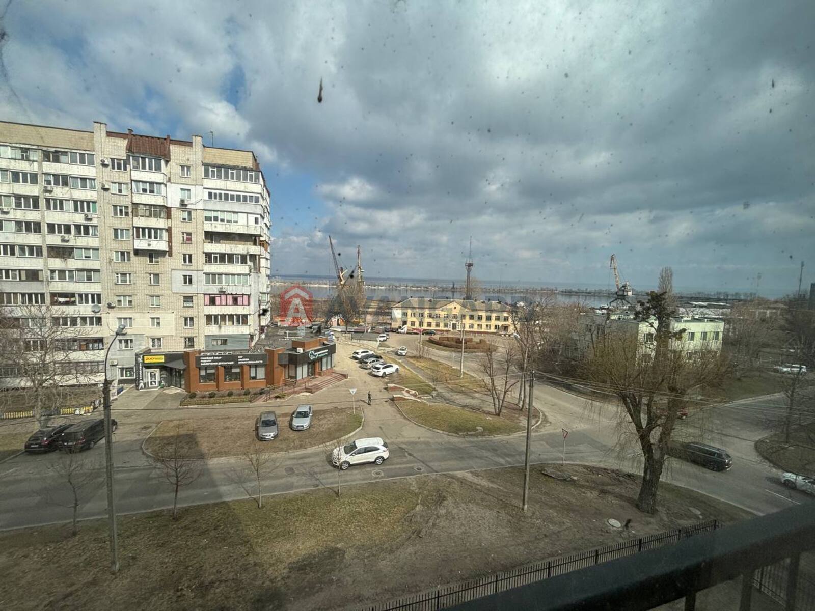 2 ��. ��������, 75,7/42/13,6 ��. �., 5/9 ������ ���� 4