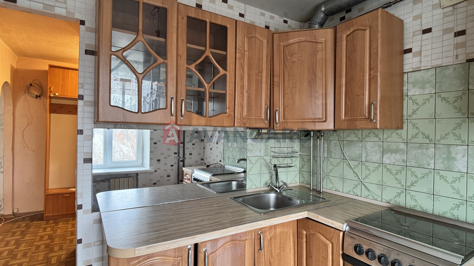 3 ��. ��������, 60/40/6 ��. �., 5/5 ������ ���� 15