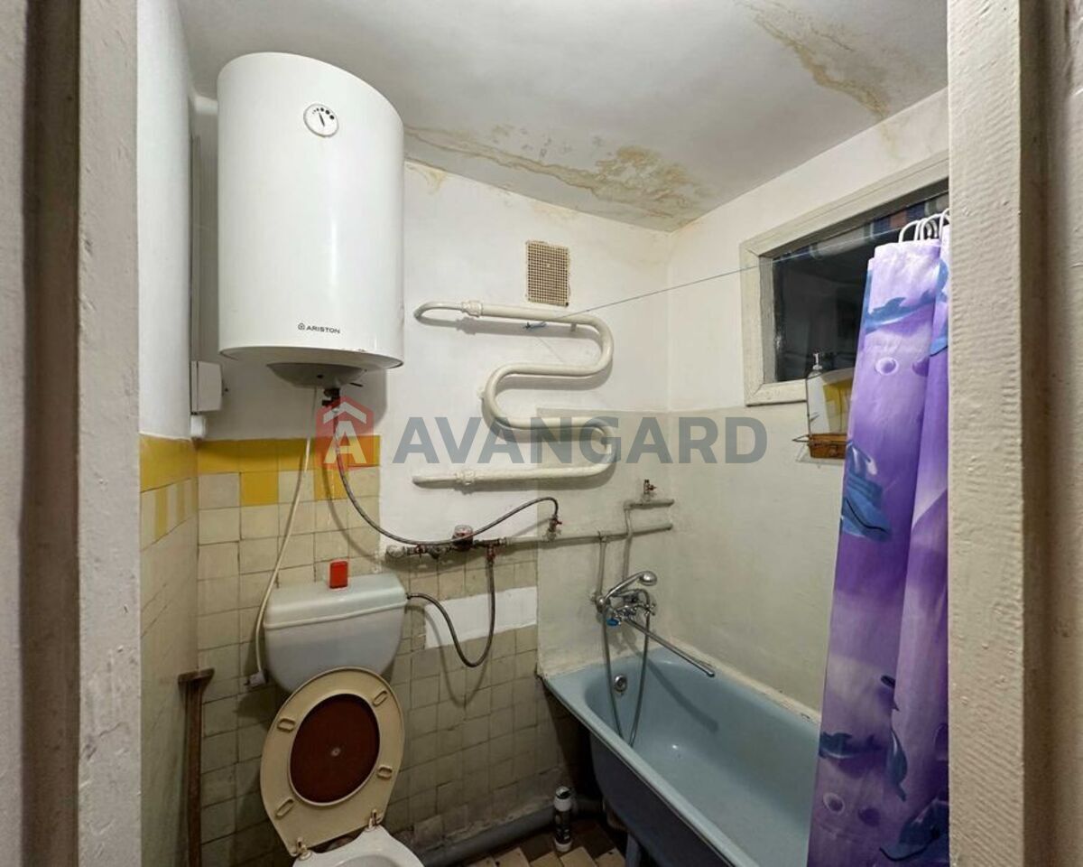 2 ��. ��������, 43/-/6 ��. �., 3/5 ������ ���� 4