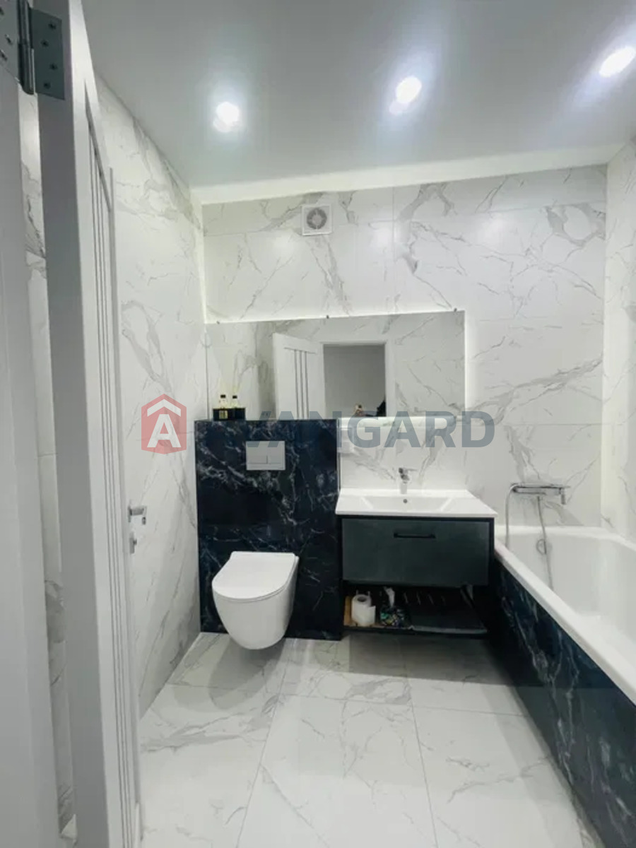 1 . , 53/-/20 . ., 8/8   4