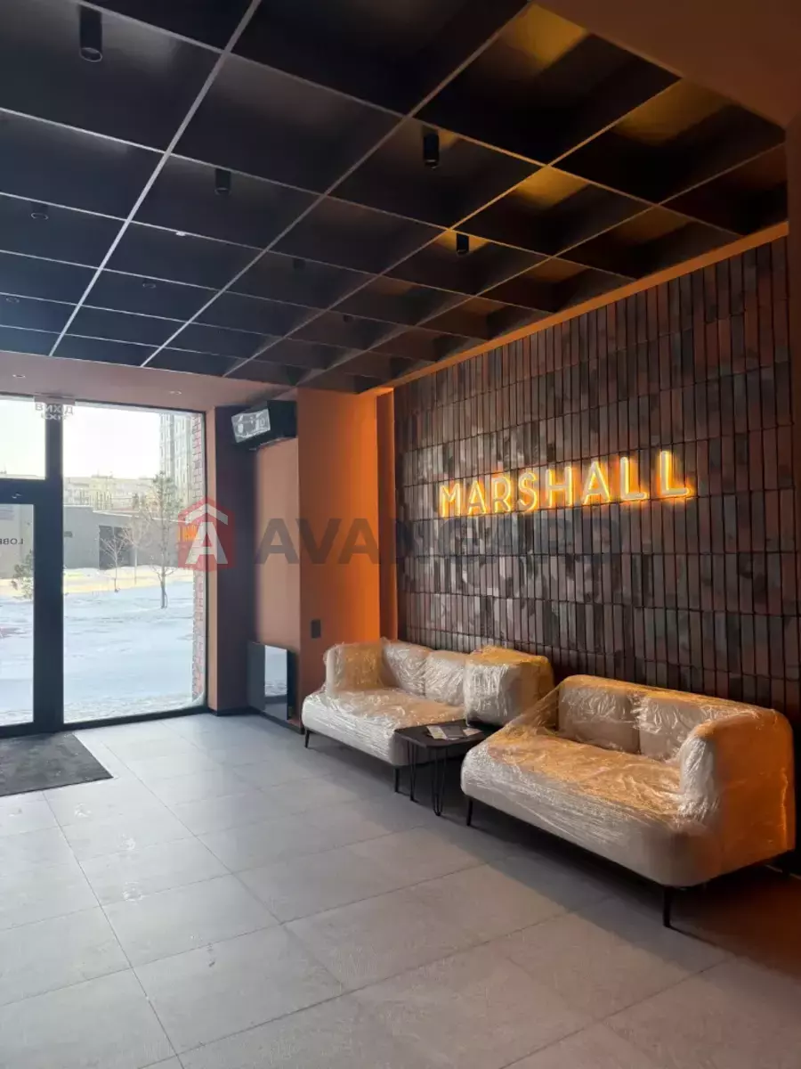 1 ��. ��������, 42/-/- ��. �., 8/23 ������ ���� 2