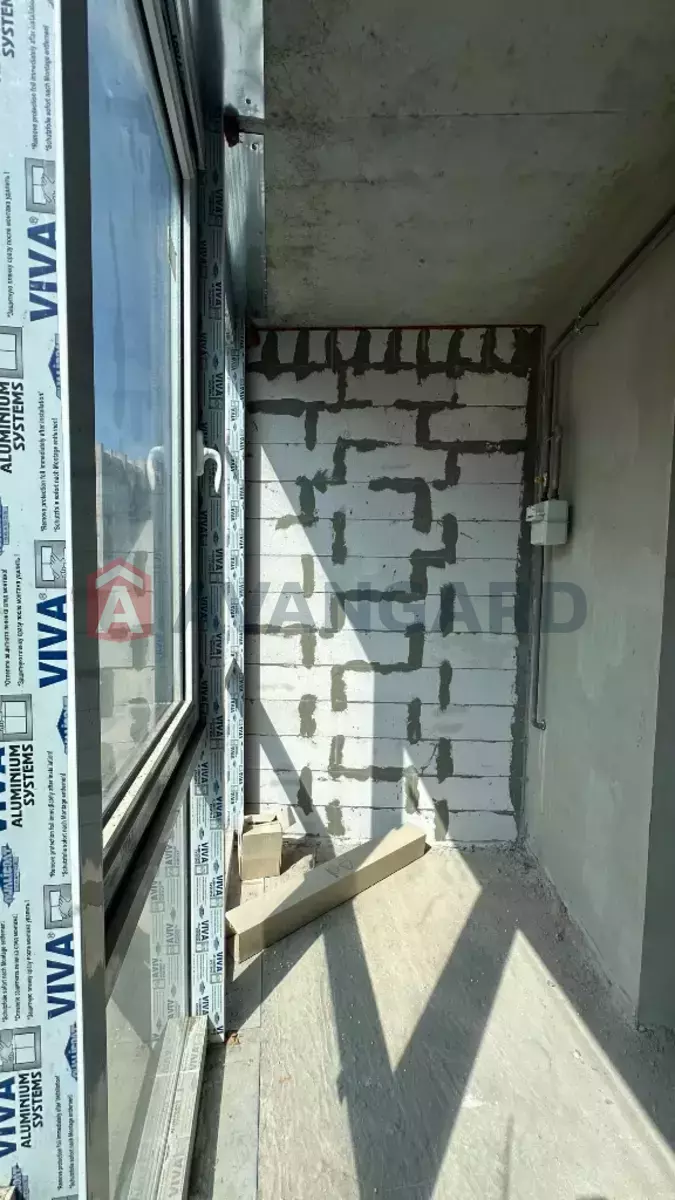 3 ��. ��������, 83/-/23 ��. �., 8/12 ������ ���� 8